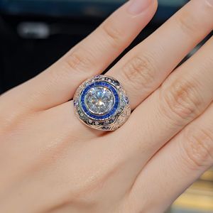 Bague de mariage pour homme tendance en argent sterling 925 plaqué rhodium, incrustée de moissanite couleur D de 3 carats, forme géométrique, troisième anniversaire - Product Image 2