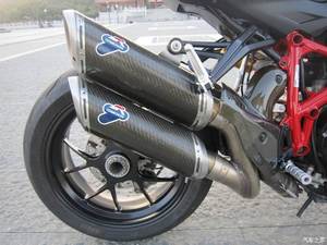 Tuyaux d'échappement de grand diamètre de fibre de carbone résistant aux hautes températures de bonne qualité de voiture de moto - Product Image 6