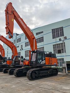 Excavatrice lourde de 49 tonnes ZX520LCH en bon état de fonctionnement en stock - Product Image 1