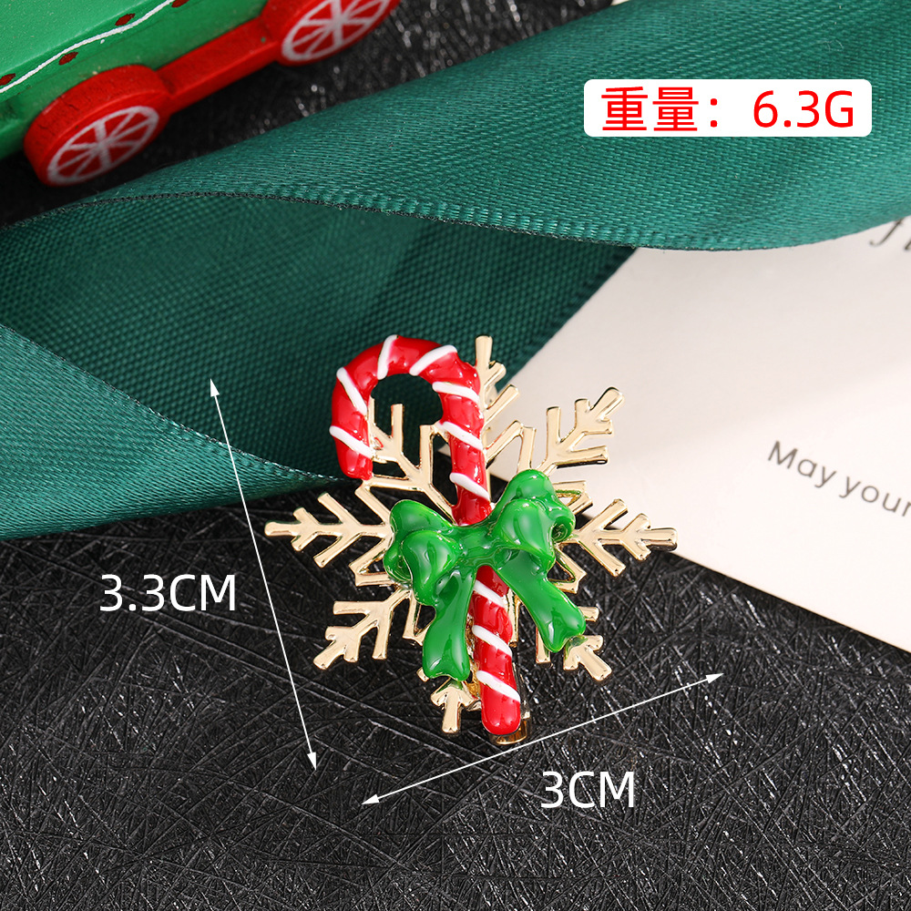 Snowflake (3cm long; 3.3cm wide; 6.3g weight)