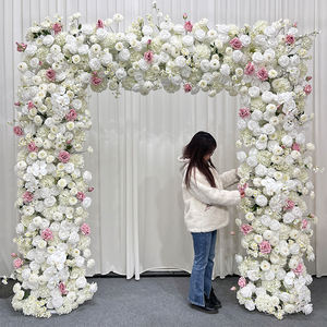 Arche de fleurs artificielles réalistes en soie blanche et rose, accompagnée de décorations de table assorties, ensemble de toile de fond pour mariage - Product Image 2