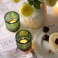 Bestseller 7oz Green Ribbed Glass Kerzen gläser mit Bambus deckel für Hochzeiten & Geschenk geben elegant gestaltete Kerzen behälter