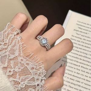 Elegante Anillo de Plata de Ley 925 con Moissanita de Corte Redondo, <span class=keywords><strong>Halo</strong></span> Pavé, Joyería Minimalista de Moda para Regalo de Enamorados - Product Image 3