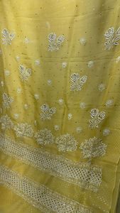 Trendy Pure <b>Organza</b> <b>Silk</b> Saree with Chikan Hand Embroidered Golden Mukesh Embroidered Blouse Wholesale Price - Product Image 4