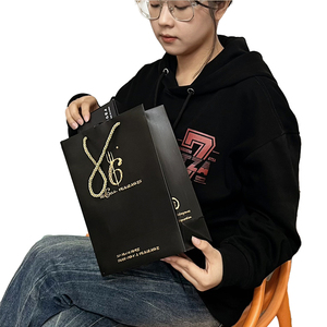 Luxury Custom Logo <strong>Gold</strong> Stamping Printed Gift Paper Shopping Bags With Logos