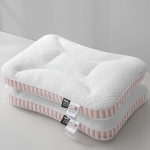 Nuovo Cuscino Terapeutico Magnetico Verde con Design Ergonomico 3D a Scomparti, Comodo Cuscino da Hotel per Dormire sul Letto - Product Image 1
