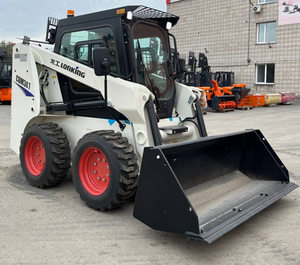 Cargador Compacto Versátil LONKING CDM307 LG307 de 7 Toneladas con Capacidad de 0.43m³ y ROPS Plegable para Espacios Reducidos y Sitios Urbanos - Product Image 6