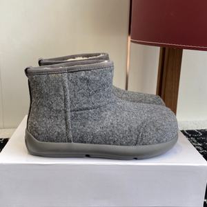 Luxury High quality Designer <b>Shoes</b> Winter New chunky Snow Boots Women's Comfortable <b>Warm</b> Breathable Sheepskin Upper - Product Image 5