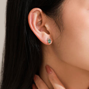 Boucles d'oreilles clous personnalisables en argent sterling S925 avec zircon bleu taille ovale et motif cerf, exclusives pour femmes - Product Image 5