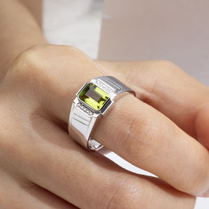 Bague Messi Jewelry MSR-1693 en or 14 carats avec serti clos et pierre précieuse verte taille émeraude - Product Image 6