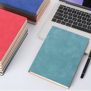 Cuaderno de Cuero con Tapa Dura, Personalizado con Logotipo Promocional, Tamaño Mediano A5, 200 Páginas, Papel Grueso de 100 GSM para Escritura y Uso en Oficina - Product Image 3