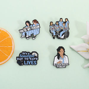 Прекрасный день, чтобы спасти жизни, эмалированная брошь в виде медицинской драмы - Product Image 2