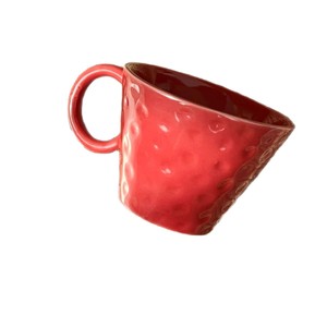 Taza de café pequeña de cerámica roja de estilo retro, tallada a mano, de alto valor y con un toque atmosférico, un regalo perfecto para parejas y bodas. - Product Image 5