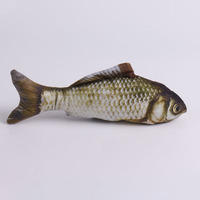 Jouet en peluche réaliste en forme de poisson à la menthe, doux et interactif, pour chatons en pleine dentition et pour le divertissement des chats
