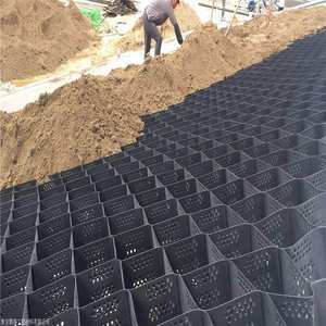 Grille <span class=keywords><strong>de</strong></span> <span class=keywords><strong>gravier</strong></span> en géocell HDPE texturé noir, panneaux <span class=keywords><strong>de</strong></span> renforcement pour allées, prix d'usine - Product Image 1