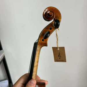 Violino Artigianale SurpassMusica di Qualità 4/4 3/4 con Ponte in Legno Europeo Colore Naturale, Accetta Personalizzazione - Product Image 6