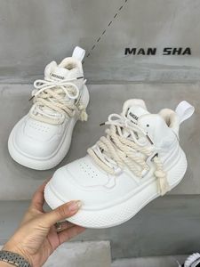 Baskets d'hiver chaudes pour <span class=keywords><strong>femme</strong></span>, style Y2K, à semelle épaisse et plateforme, doublées fourrure, à lacets en corde, montantes, style 'Dad Shoes' vintage - Product Image 5