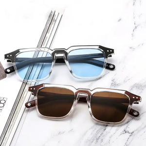 Gafas de Sol Cuadradas con Detalles Metálicos Estilo Hip Hop para Mujer, Gafas Retro de Lujo, Protección Ocular Personalizada, Venta al Por Mayor - Product Image 2