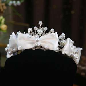 Diadema de Novia Elegante con Lazo de Satén, Perlas y Diamantes de Imitación, <span class=keywords><strong>Accesorios</strong></span> para el Cabello de Novia, Dama de Honor, Baile de Graduación - Product Image 4
