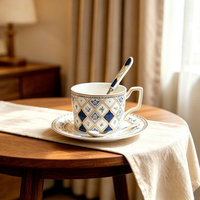Ensemble tasse à café et soucoupe en céramique 220 ml avec cuillère, motif bleu et or, pour la maison ou le café