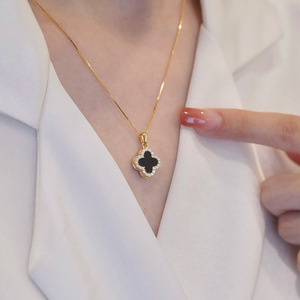 Double Sided Four Leaf Clover Necklace Zinc Alloy Bezel Setting Flower Shape Gift For Women Clavicle Chain Fashion Jewelry - Product Image 2