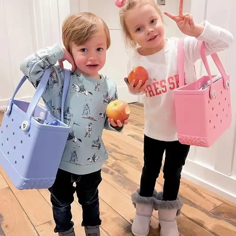 2024 vendita calda in gomma da donna per bambini piccola borsa Bogg da spiaggia borse fai da te charm EVA Tote Bag graziosa Mini Bogg Bag