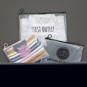 Sacs à fermeture éclair en PVC transparent personnalisés avec logo imprimé pour cosmétiques, vêtements, emballage de cheveux, sacs à fermeture éclair mats - Product Image 3