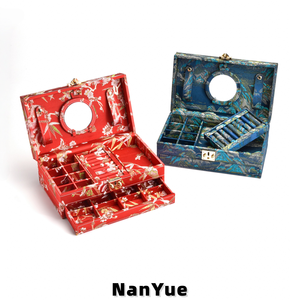 Nouvelle boîte à bijoux rectangulaire de grande capacité de style chinois, boîte de présentation multifonctionnelle pour collection de bijoux pour femmes, boîte cadeau de mariage - Product Image 1