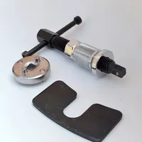 Kit de réparation automobile : Outils manuels en acier pour rétroferrer les pistons d'étrier de frein à disque