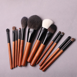 Juego de 12 Brochas de Maquillaje de Madera de Pera Clara, Brochas de Fibra Sintética y Pelo Animal para Base, Mango de Madera, Set Completo - Product Image 2