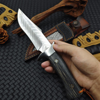 Couteau de survie à lame fixe en acier Damas Full Tang avec manche en bois d'ébène pour le camping et la randonnée en plein air