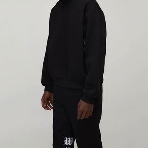 Conjunto de Sudadera Corta y Pantalones Deportivos para Hombre, Estampado de Letras Góticas, Pantalones Acampanados, Ropa Casual de Calle, Traje Deportivo de 2 Piezas para Hombre - Product Image 4