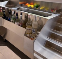 Armoire à cocktails en acier inoxydable de qualité commerciale, design moderne, personnalisable, comptoir multifonctionnel, table de préparation pour la restauration aéroportuaire
