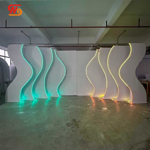 SMOOTH - Soporte de Fondo de Acrílico Blanco con LED Personalizado para Bodas, Eventos y Fiestas, Decoración de Escenarios - Product Image 2