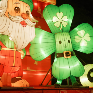 Linterna para Personas Mayores con Diseño de Trébol Verde, Impermeable, para Exteriores, Día de San Patricio, Pascua, Navidad, Día del Padre, Acción de Gracias, Duradera - Product Image 3