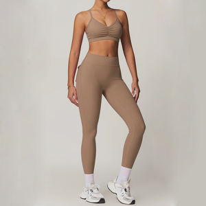 SHINBENE 3 piezas Scrunch Workout Sujetador deportivo y conjuntos de mallas Yoga Fitness Set Conjuntos de entrenamiento para mujeres - Product Image 2