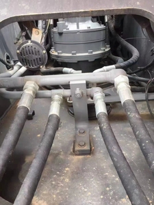 Excavadora Hidráulica Usada Hitachi ZX210 con Motor Isuzu, Hidráulica KYB, Garantía de 2 Años, en Venta - Product Image 3