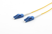Connecteurs LC Duplex Commutables 2.0mm 3.0mm Uniboot de Fabrication Chinoise – Câbles de Brassage et Queues de Fibre Optique de Haute Qualité