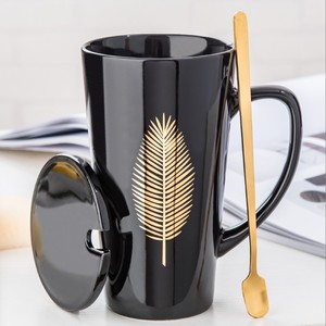 Taza de agua de cerámica nórdica creativa para <span class=keywords><strong>hombre</strong></span>, taza de gran capacidad con tapa, cuchara, taza de café, taza de personalidad para pareja familiar - Product Image 6