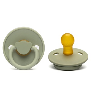 Prêt à Expédier Coffret Essentiels Bébé Doudous Bavoirs Bébé Sucette en Latex Naturel - Product Image 2