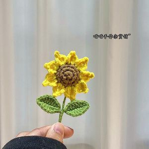 Broche de Lana Tejida a Crochet Hecho a Mano para Mujer, Accesorio Moderno para Bolsos y Zapatos, Venta al Por Mayor - Product Image 6