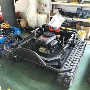 Tondeuse à gazon industrielle autopropulsée télécommandée à essence 4 temps, largeur <span class=keywords><strong>de</strong></span> coupe 900 mm, tout-terrain pour usage en <span class=keywords><strong>verger</strong></span> - Product Image 2