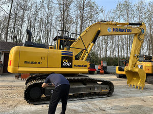 Excavateur de PC200-8 Komatsu utilisé 20 tonnes Komatsu PC200-8N1 PC220-8MO pelle rétrocaveuse hydraulique sur chenilles moyenne Rega en stock - Product Image 2