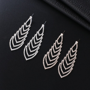 ต่างหูแบบเจาะรู ดีไซน์ใหม่ล่าสุด สำหรับเจ้าสาว งานแต่งงาน ขายส่งจากโรงงานโดยตรง รุ่น <span class=keywords><strong>E736</strong></span> - Product Image 2