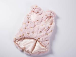 Gilet d'hiver haut de gamme en fausse fourrure pour chien - Manteau rose en peluche pour chiot avec <span class=keywords><strong>sequins</strong></span> en forme de cœur doré et doublure en satin pour petits chiens et chats - Product Image 2