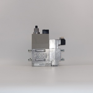 Válvula Combinada de Gas DUNGS MB-DLE420B01S50, Puerto de 1/2 Pulgada, Válvulas de Control de Temperatura Normal - Product Image 3