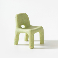 Chine usine dossier mignon tabouret bas petit jardin d'enfants extérieur en plastique bébé chaise Table ensemble Durable enfant meubles pour enfants