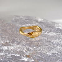 Bagues délicates en acier inoxydable pour femmes PVD plaqué or 18 carats bijoux étanches Anillos Joyas De Acero Inoxidable Al Por Mayor
