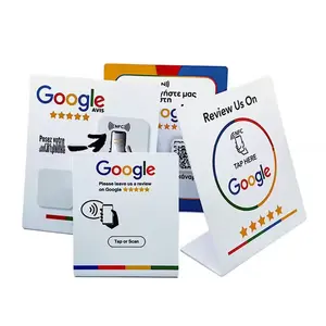 क्यूआर कोड संपर्क रहित 213 215 टैप ऐक्रेलिक डिस्प्ले स्टैंड कार्ड के साथ अनुकूलन योग्य Google समीक्षा एनएफसी स्टैंड कार्ड