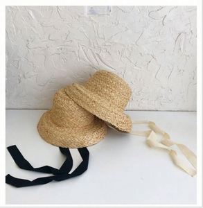 Chapeau de pêcheur en paille de raphia pour enfants, style rustique mignon, avec lacets, protection solaire - Product Image 3